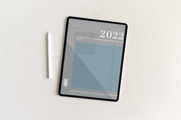 2022 Minimal Plans | Blue Digital Planner | Magazine Cover Edition